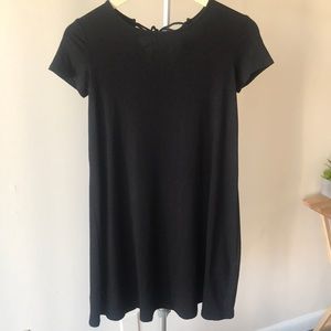 Forever 21 cute black open lace back dress